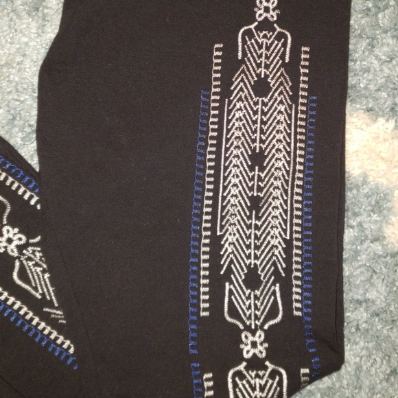 DEX TRIBAL LEGGINGS - Picture 2 of 4